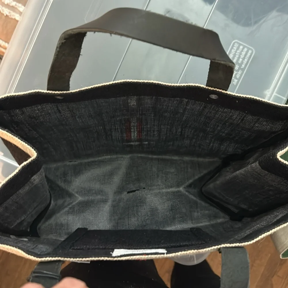 Tote - Picture 11 of 12